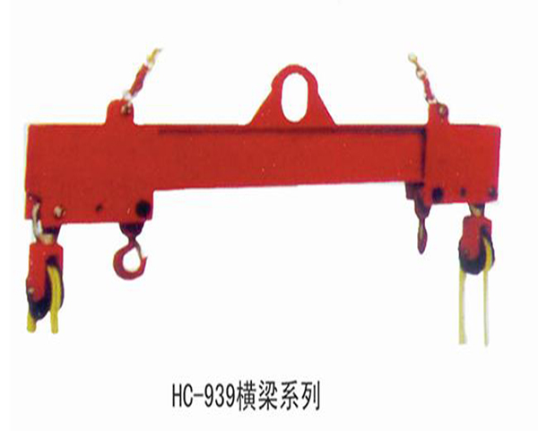 機械翻轉(zhuǎn)式油桶車